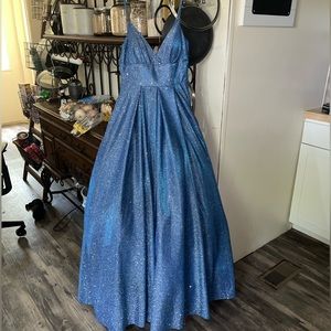 Sparkly blue ball gown from Dillards! Size 3/4. Only been worn once!!!
